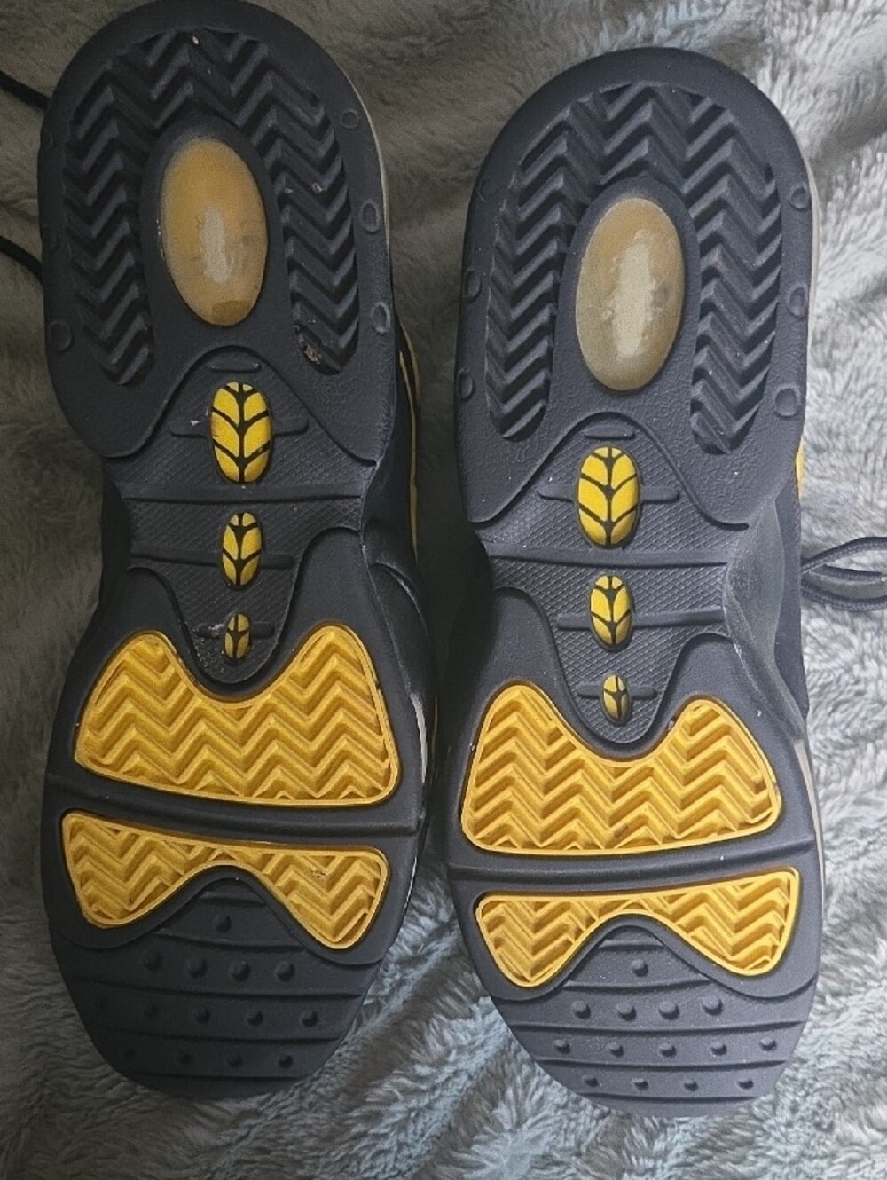 Nike Black Men’s Air Max Sensation Sneakers with Yellow Logo , Size 11. - Picture 6 of 6